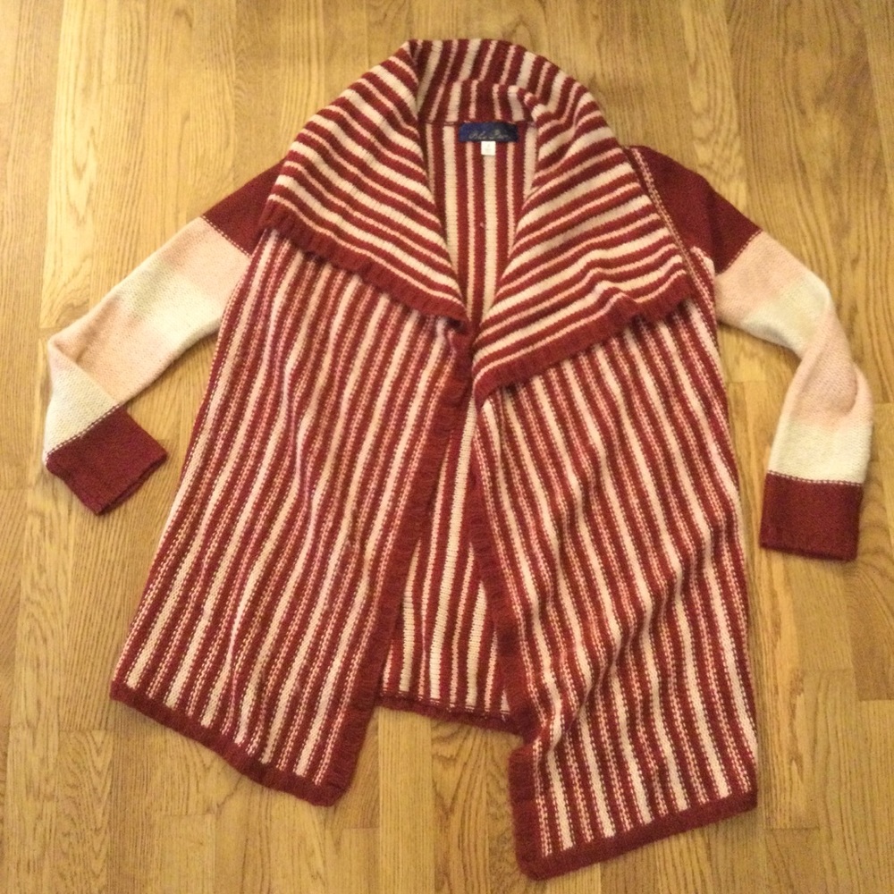 Blue Rain- Cozy Red/Cream Open Cardigan. Size S